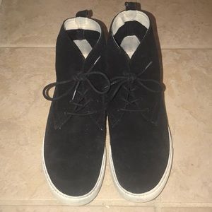 Kenneth Cole Sneakers. Size 8